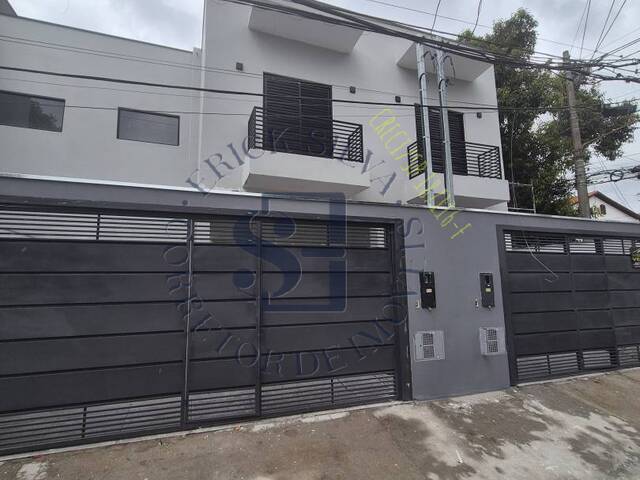 Sobrado para Venda em Osasco - 2